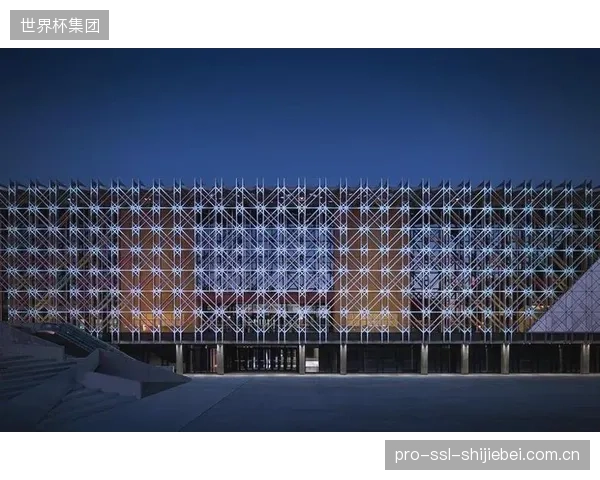 五棵松体育馆的冬奥经验:分布式监测系统如何精确量化不均匀雪荷载对网架的影响 五棵松体育馆的冬奥经验:分布式监测系统如何精确量化不均匀雪荷载对网架的影响